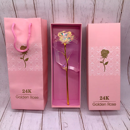 Roses 24K Lumineuses, Couleur Or