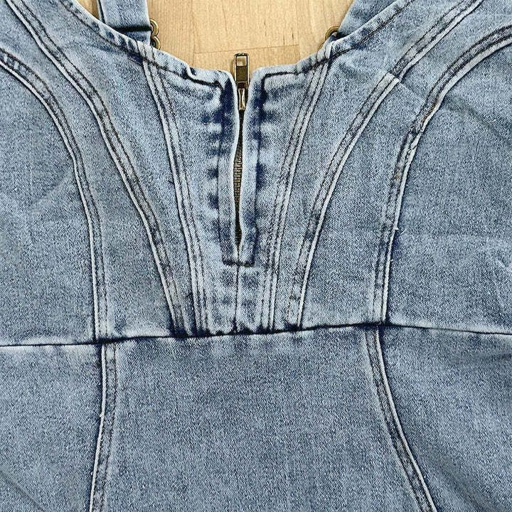 Robe jeans d'été à bretelles en denim