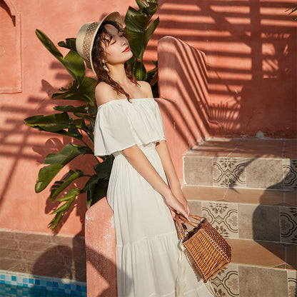 Robe longue de vacances au bord de la mer, dos étroit