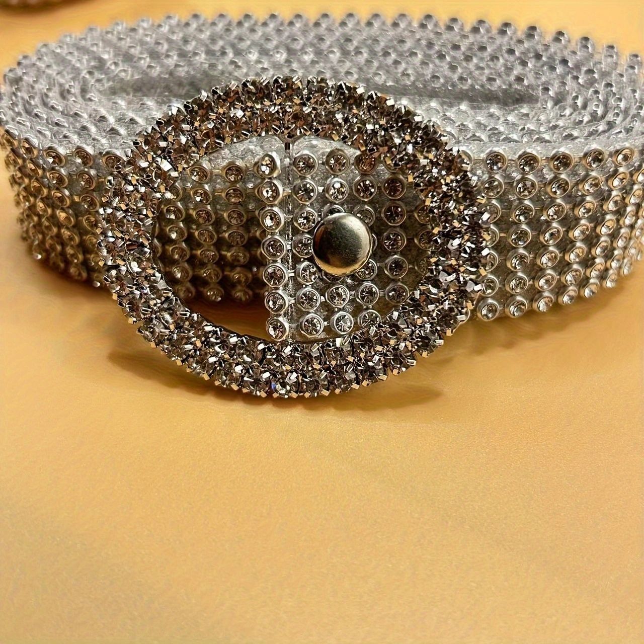 Ceinture à la mode  avec diamants