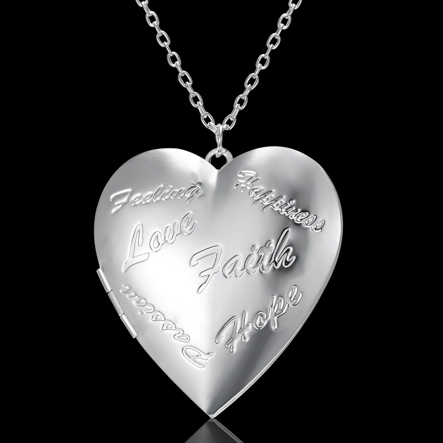 Collier avec pendentif en forme de coeur