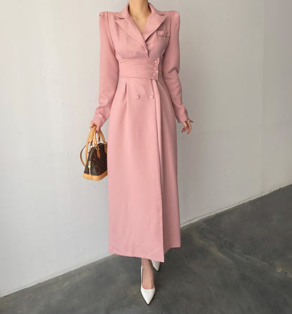 Robe de costume longue à la mode pour femmes