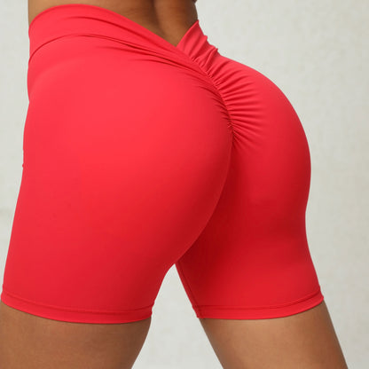 Shorts de yoga moulants en forme de V